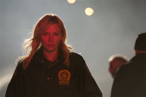 Kelli Giddish Behind the Scenes of Law and Order: SVU - Season 15 ...