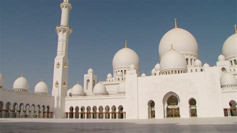 Fountain At Sheikh Zayed Grand Mosque Timelapse Located In Abu Dhabi - Capital City Of United ...