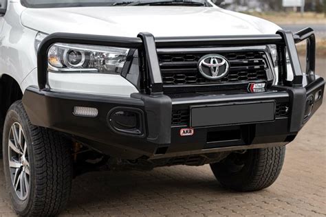 ARB Summit Bull Bar Toyota Hilux Legend 5/18 On 4x4 Mega, 44% OFF