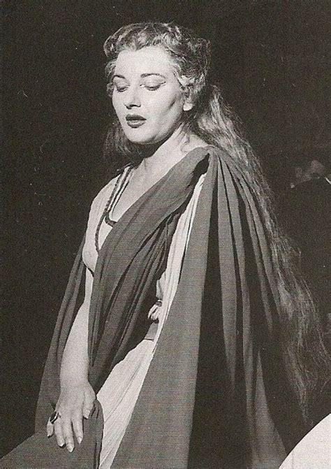 Maria Callas - Norma (Milan, 1952) Maria Callas, Opera Singers, Diva ...