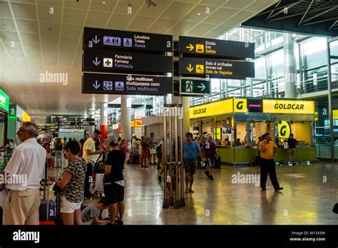 Alicante airport departure hall hi-res stock photography and images - Alamy