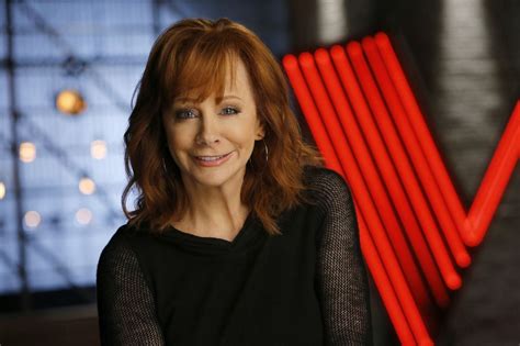 The Voice 2015: Reba McEntire tells Joshua Davis he has a 'cute smile ...