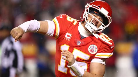 Chiefs vs. Colts: Patrick Mahomes Highlights