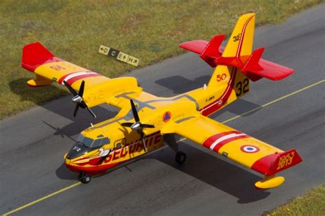 Canadair CL-415, Amodel 1:144 von Marco Coldewey