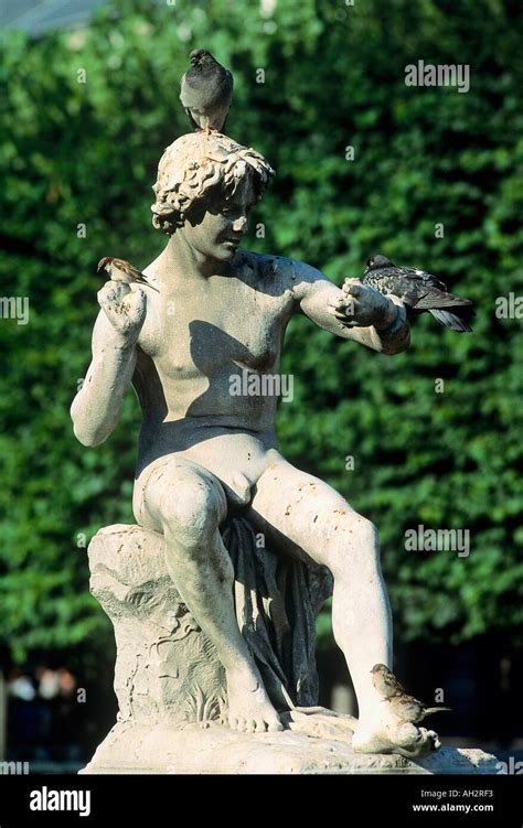 Palais Royal Paris Stock Photo - Alamy