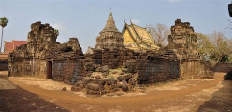 Photo: Nokor Bachey temple - Kampong Cham - Camboya