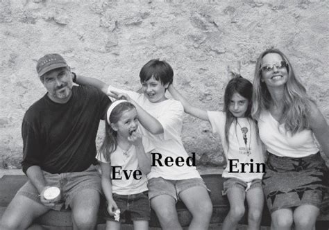 Apple Icon Steve Jobs and his children. Have a look!