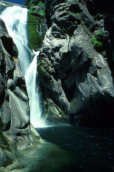 1000+ images about Waterfalls of the Sierra Nevada on Pinterest | Lake ...