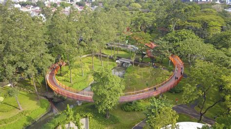 Tebet Eco Park / SIURA Studio | ArchDaily