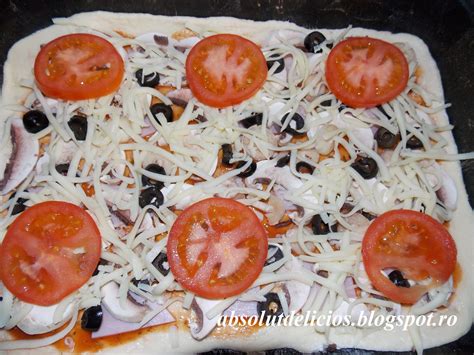 Absolut Delicios - Retete culinare: PIZZA CAPRICCIOSA RECIPE