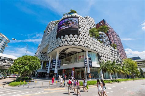 12 Best Places to Go Shopping in Bugis and Kampong Glam - Where to Shop ...