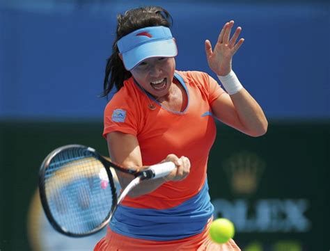 Zheng Jie upsets Bartoli at Melbourne