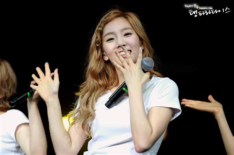 Taeyeon @ SMTown Live in LA - Kim Taeyeon Photo (30996214) - Fanpop