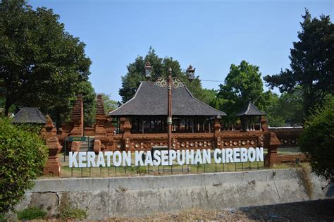 Tempat Wisata Menarik dan Terkenal di Cirebon - Ngetik