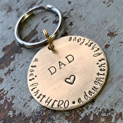 Dad Gifts from Kids, Personalized Fathers Day Keychain, Gifts for Dad in 2020 | Personalized dad ...