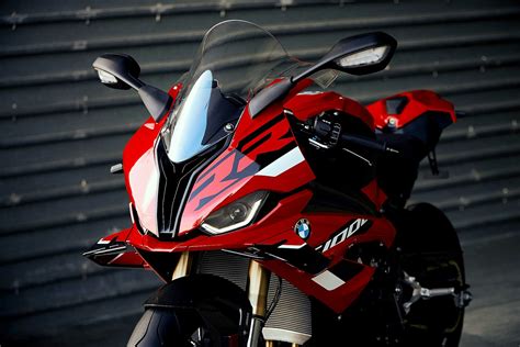 BMW S 1000 RR 2023, tanta M nella S - RED Live