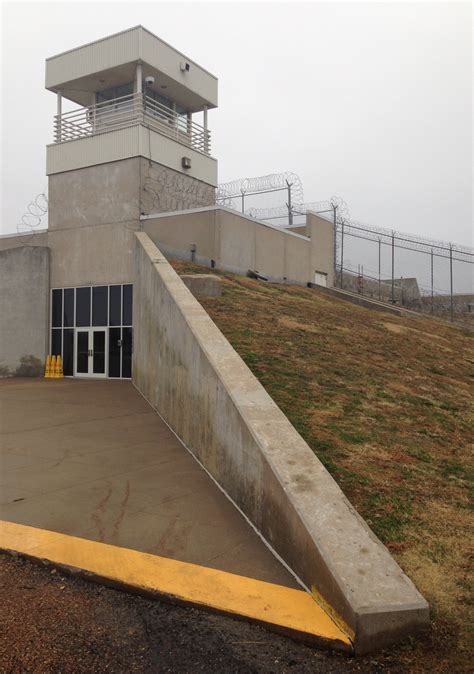 ODOC investigating inmate homicide at Oklahoma State Penitentiary ...