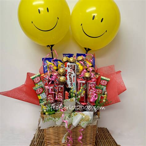 Candy Bouquet-Birthday Surprise-Birthday Gifts-Send Birthday Gift To ...