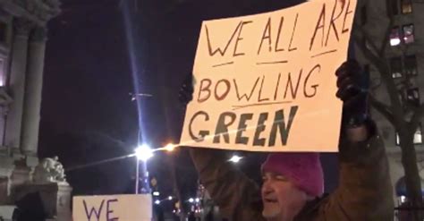 Fake Vigils Honor Victims Of Kellyanne Conway's Made-Up Bowling Green Massacre | HuffPost