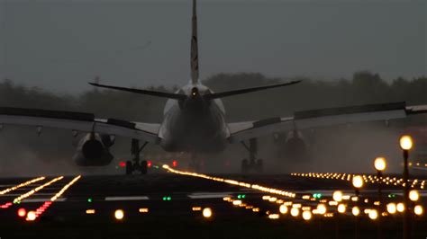 Aircraft Landing Stock Video Footage for Free Download