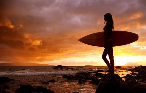 Surfing Girls ~ BEAUTIFUL GIRL WALLPAPERS