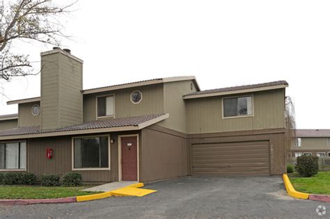 Willow Lakes Apartments Rentals - Corcoran, CA | Apartments.com