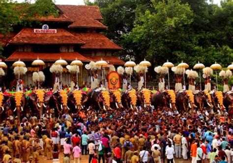 Thrissur Pooram Festival Kerala 2022: Dates, History, Celebrations ...