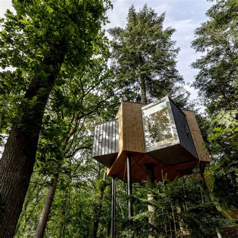 Sigurd Larsen completes treetop hotel cabin - architecture and design