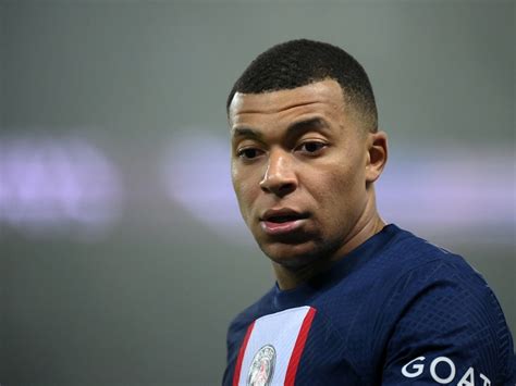 Kylian Mbappe Angered By PSG's Use Of His Image In Advertising Campaign ...