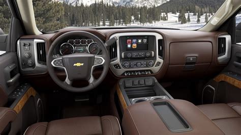 2017 Silverado 1500 Interior Design & Details | GM Authority