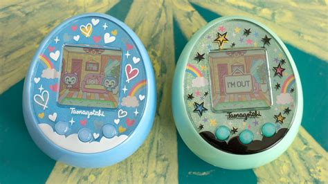 The New Tamagotchi Can Marry and Breed | Gizmodo UK