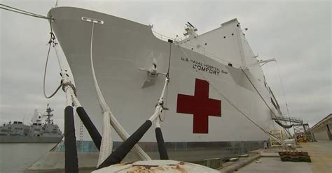 Hospital ship offloads few remaining patients before NY exit