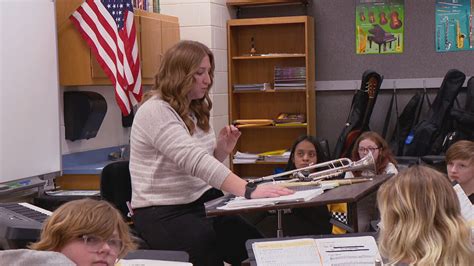 Educator of the Week is in tune with her middle school students | WKRC