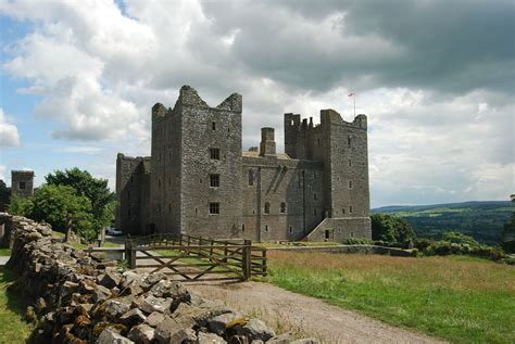 Bolton Castle, North Yorkshire England | Bolton castle, Yorkshire england, North yorkshire