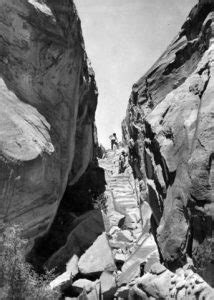 Hole-in-the-Rock Trek Remains an Epic Experience in Pioneering ...