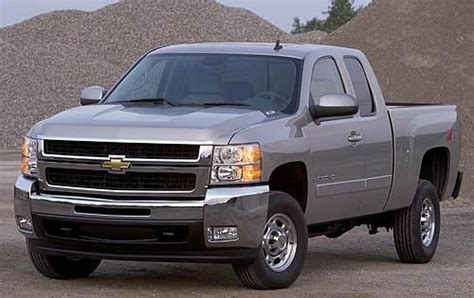 2008 Chevy Silverado 2500HD Review & Ratings | Edmunds