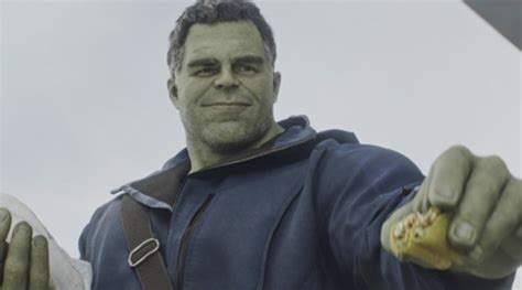 Hulk sent a MARVELous Birthday Wish to War Machine - MarvelBlog.com