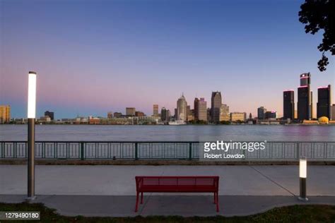 Detroit Skyline Sunrise Photos and Premium High Res Pictures - Getty Images