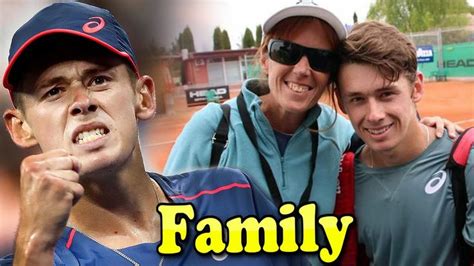 Alex de Minaur Family With Father,Mother and Girlfriend 2020 ...