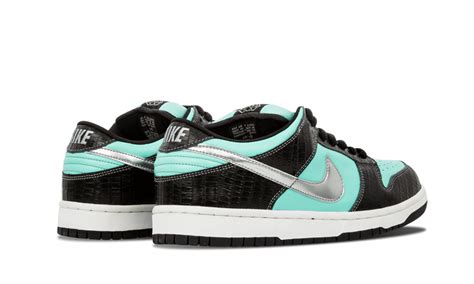 Nike SB Dunk Low Tiffany Supreme Elephant Print - Sneaker Bar Detroit