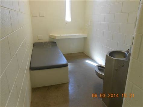 Maximum stints in solitary cut for Wisconsin prisoners, but Waupun ...