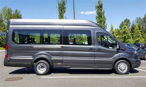 2020 Ford Transit 350 AWD: Review - autoNXT.net