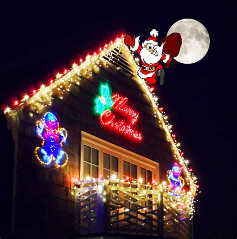 Santa On The Rooftop Free Stock Photo - Public Domain Pictures