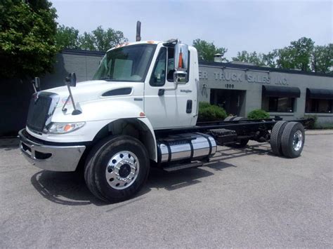 2008 International DuraStar 4300 (For Sale) | Cab & Chassis | #2404S