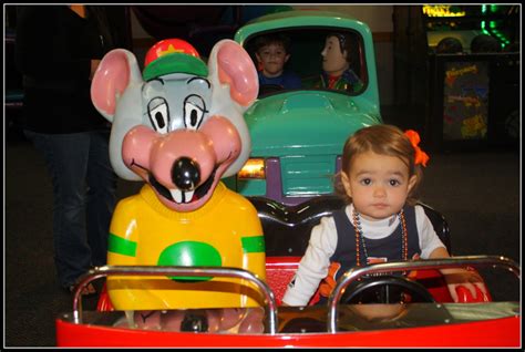 Avery and Kellan's Adventures: Chuck-E-Cheese Halloween party with SAHM's!