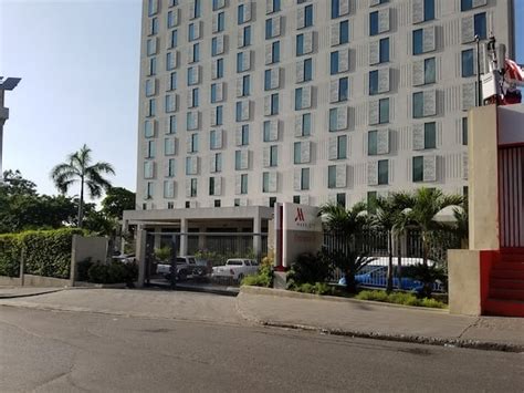 Marriott Port-Au-Prince Haiti Review | SingleFlyer