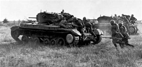 Battle Of Kursk: The Brutal Nazi-Soviet Face-Off In 28 Harrowing Photos