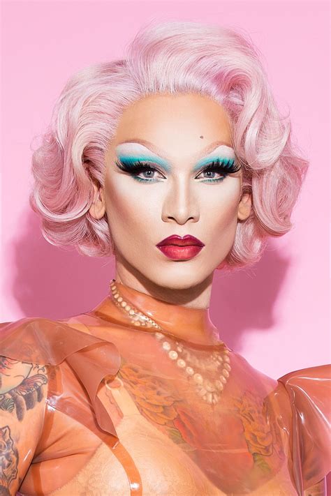 10 Life-Changing Makeup Hacks From Drag Queen Miss Fame- Cosmopolitan ...