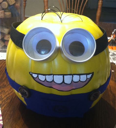 Minion halloween, Minion pumpkin, Pumpkin decorating