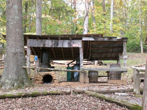 the easts head west: Museum Of Appalachia